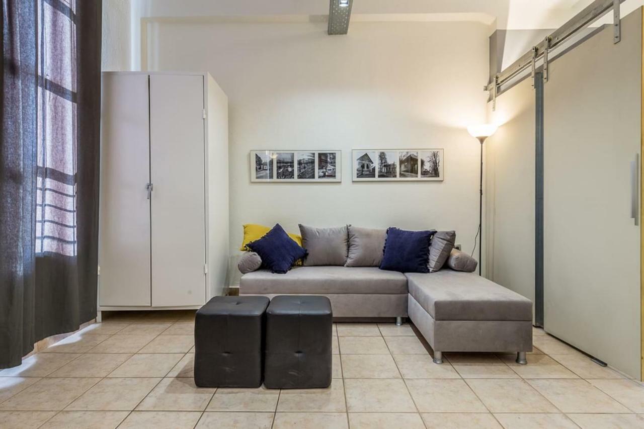 Renovated Loft At The Center Of Monastiraki Daire Atina Dış mekan fotoğraf